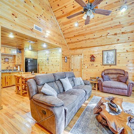 Broken Bow Rental Cabin With Hot Tub And Bar Εξωτερικό φωτογραφία